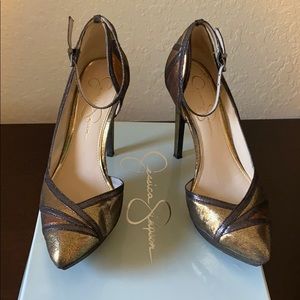 Jessica Simpson Metallic heels